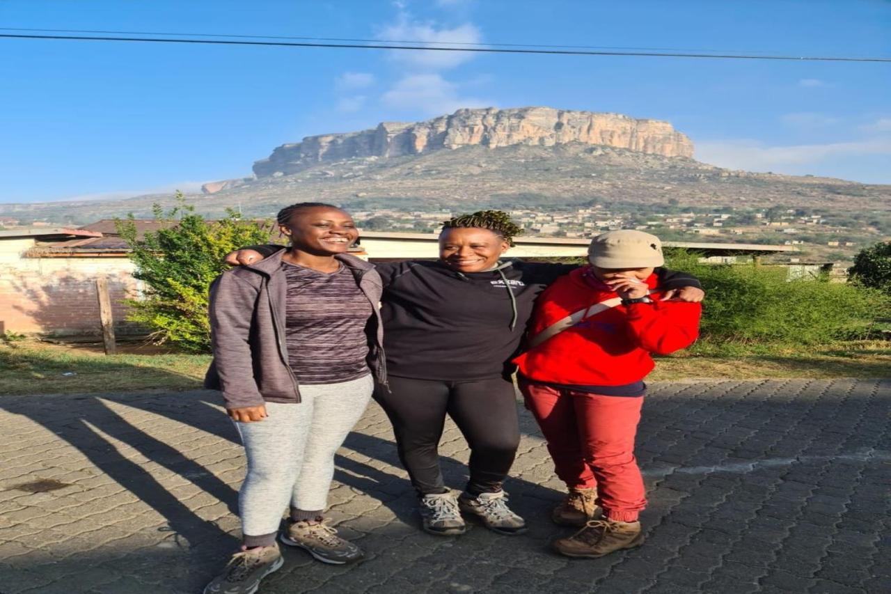 Maluti Backpackers Hotel Phuthaditjhaba Екстериор снимка