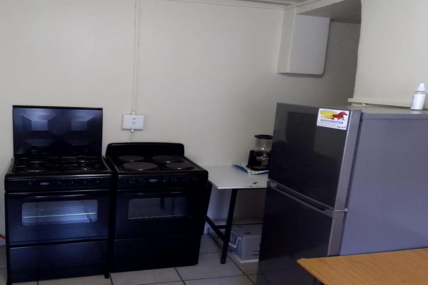 Maluti Backpackers Hotel Phuthaditjhaba Екстериор снимка
